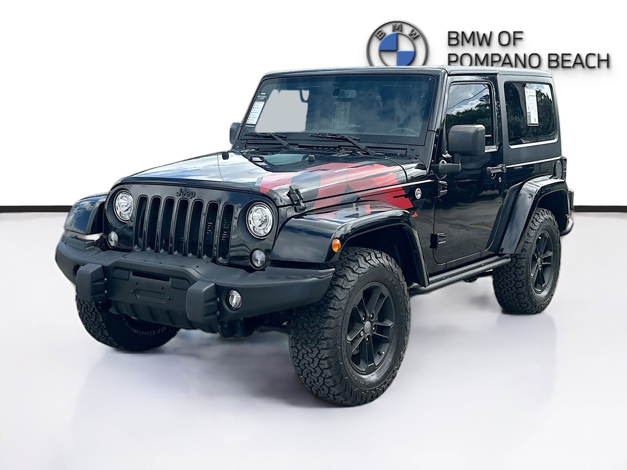 Used 2017 Jeep Wrangler Sahara image 3
