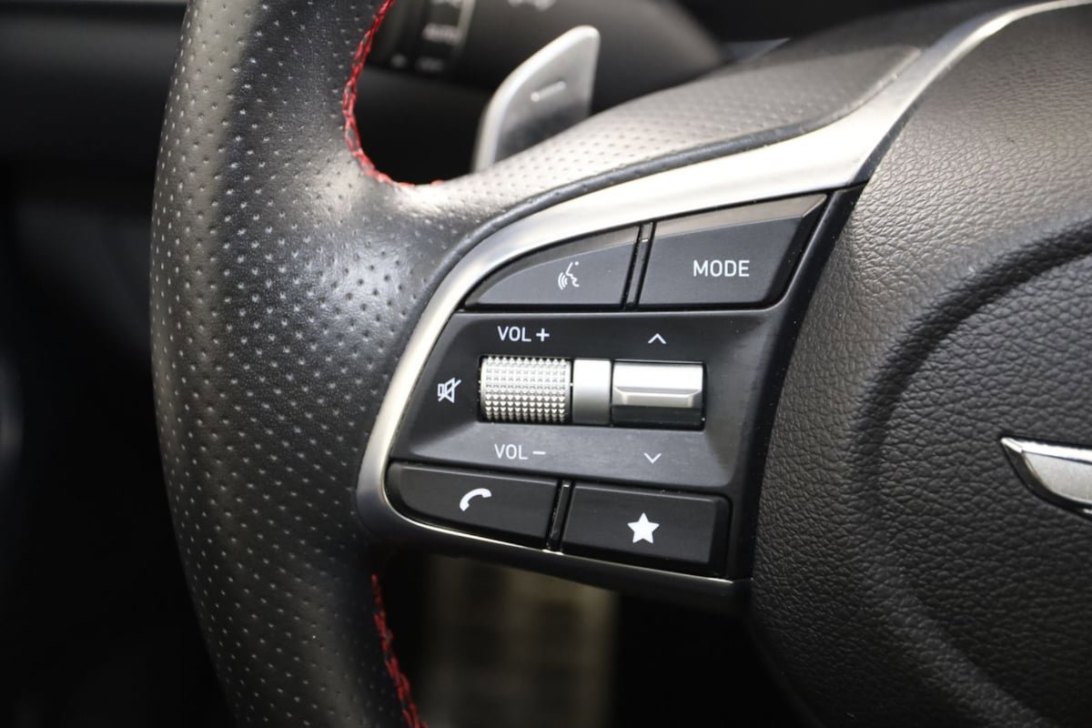 Used 2023 Genesis G70 2.0T w/ Sport Prestige Package AWD/4WD image 37