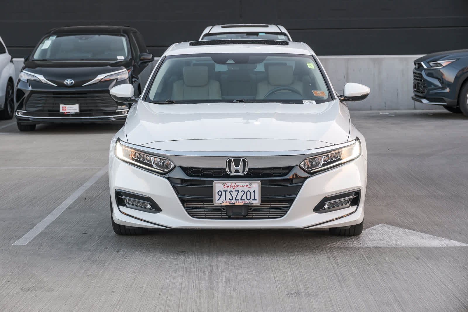 Used 2020 Honda Accord EX-L image 2
