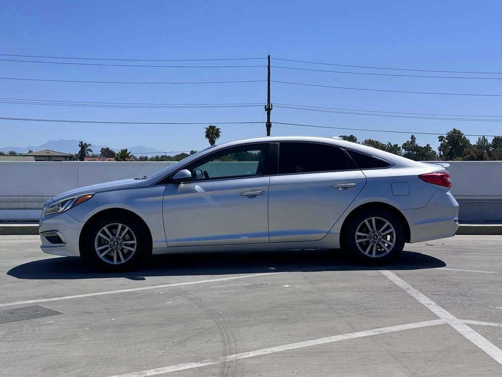Used 2015 Hyundai Sonata SE FWD image 8