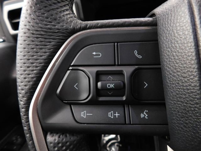 Used 2024 Toyota Tacoma TRD Off-Road image 27