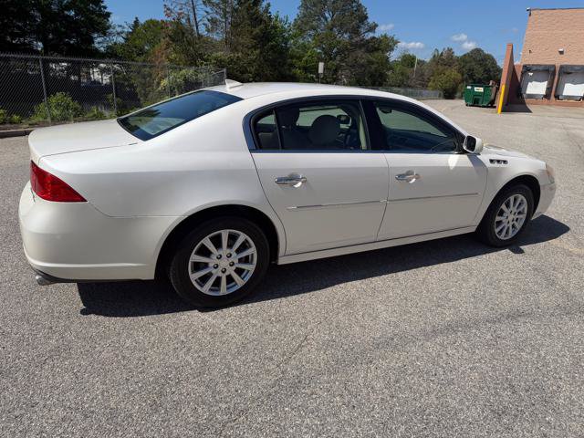 Used 2011 Buick Lucerne CXL FWD image 35