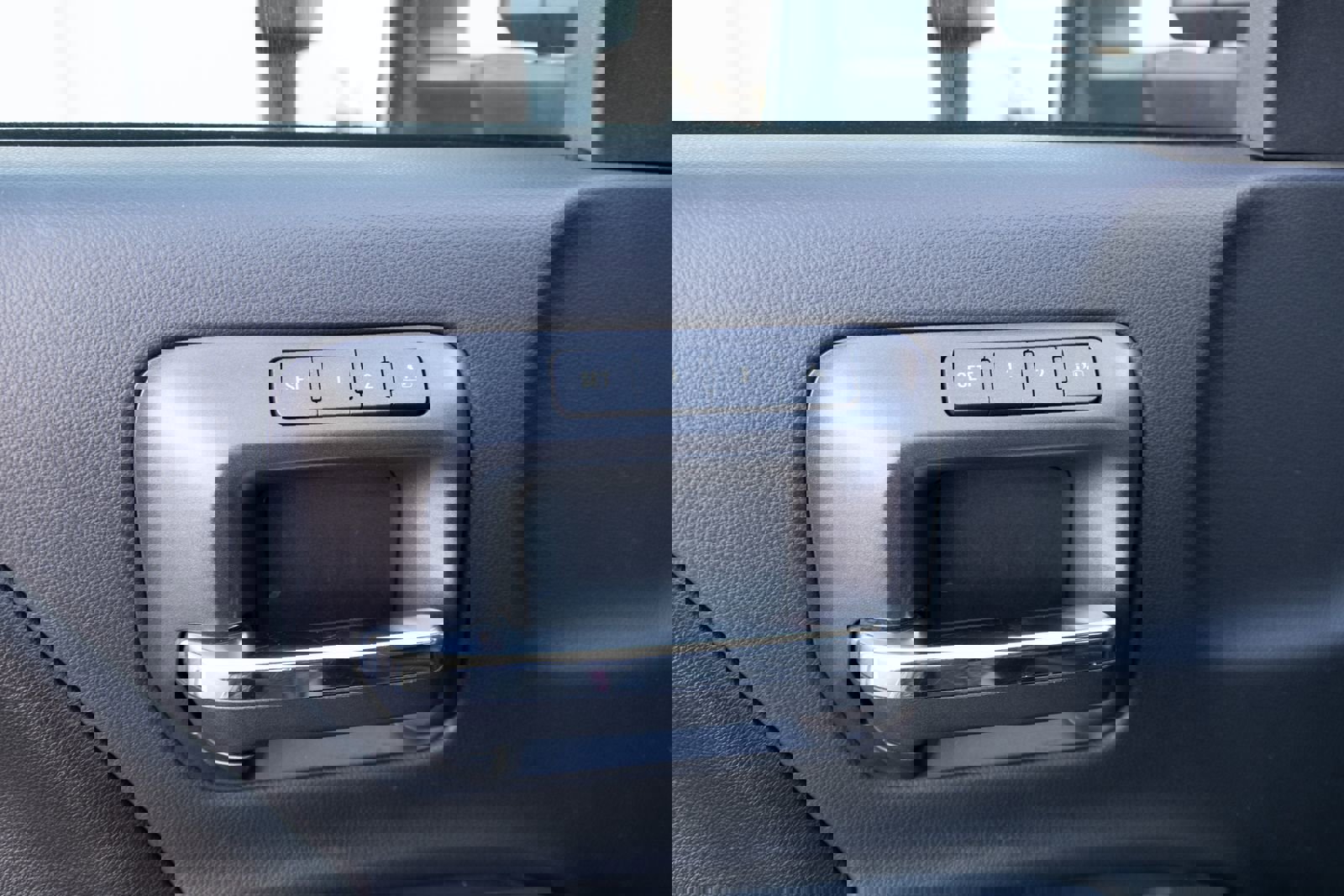 Used 2017 Chevrolet Silverado 2500 LTZ w/ Custom Sport Edition image 16