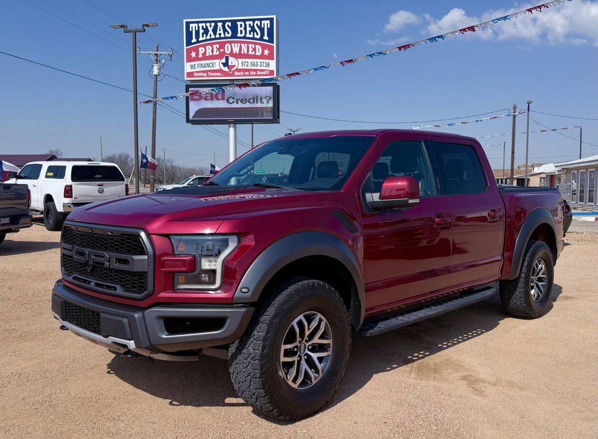 Used 2017 Ford F150 Raptor w/ Equipment Group 802A Luxury