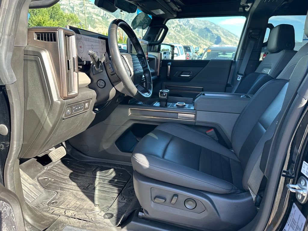 Certified 2024 GMC Hummer EV 2X w/ LPO, Illumination Package AWD/4WD image 26