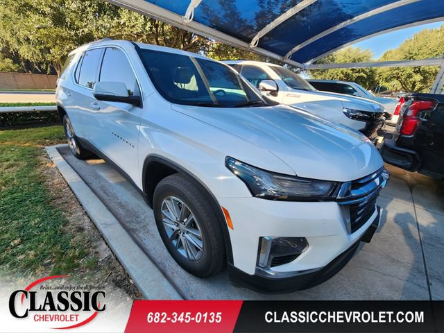 Used 2023 Chevrolet Traverse LT FWD image 1