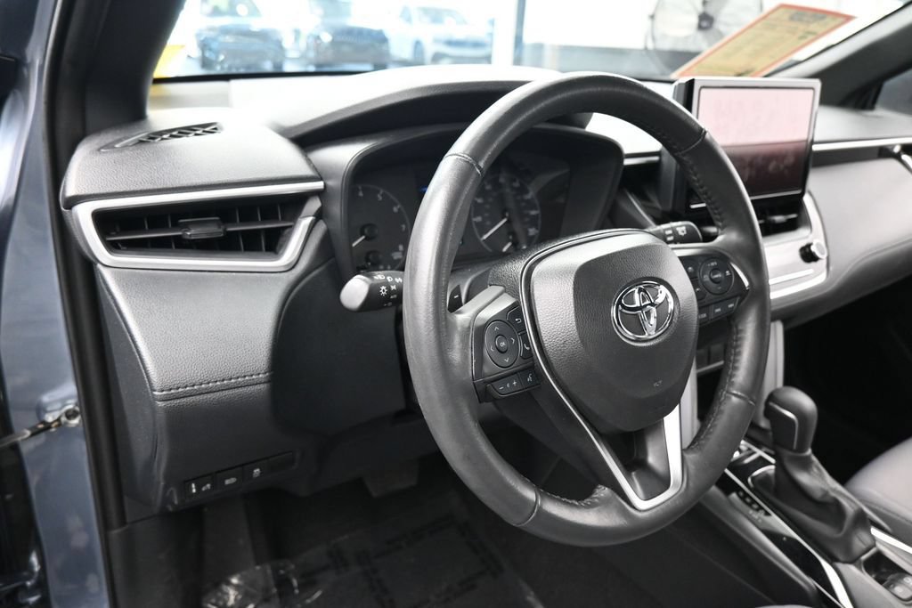 Used 2024 Toyota Corolla Cross AWD Hybrid image 14