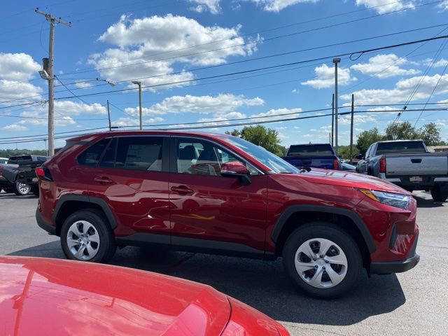 New 2025 Toyota RAV4 LE image 9