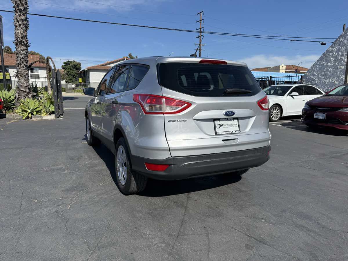 Used 2013 Ford Escape S FWD image 2
