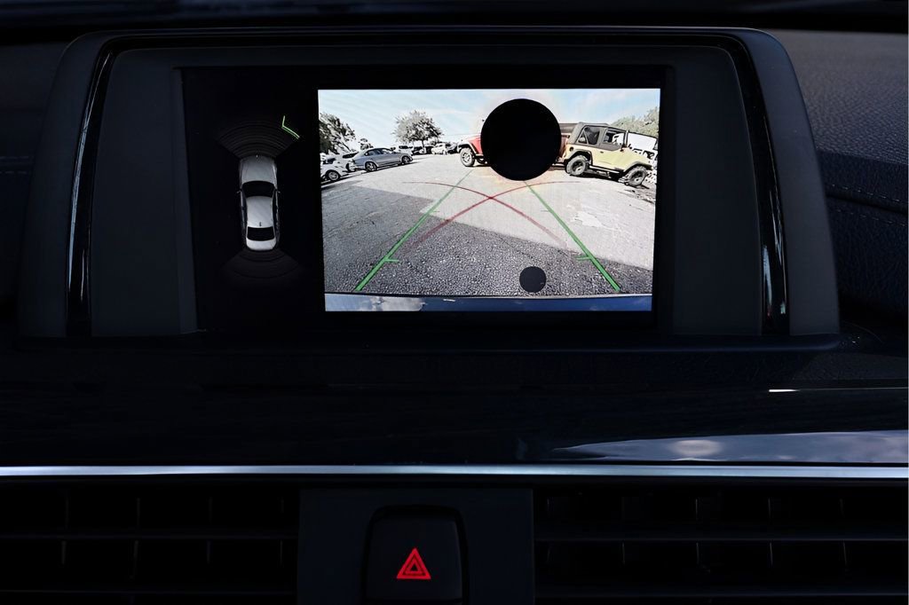 Used 2018 BMW 330i Sedan image 25