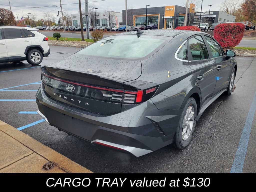 New 2026 Hyundai Sonata SE FWD image 3