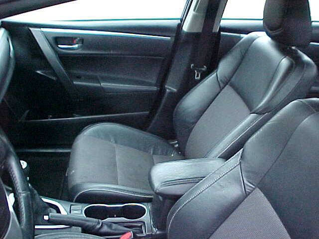 Used 2015 Toyota Corolla S image 30