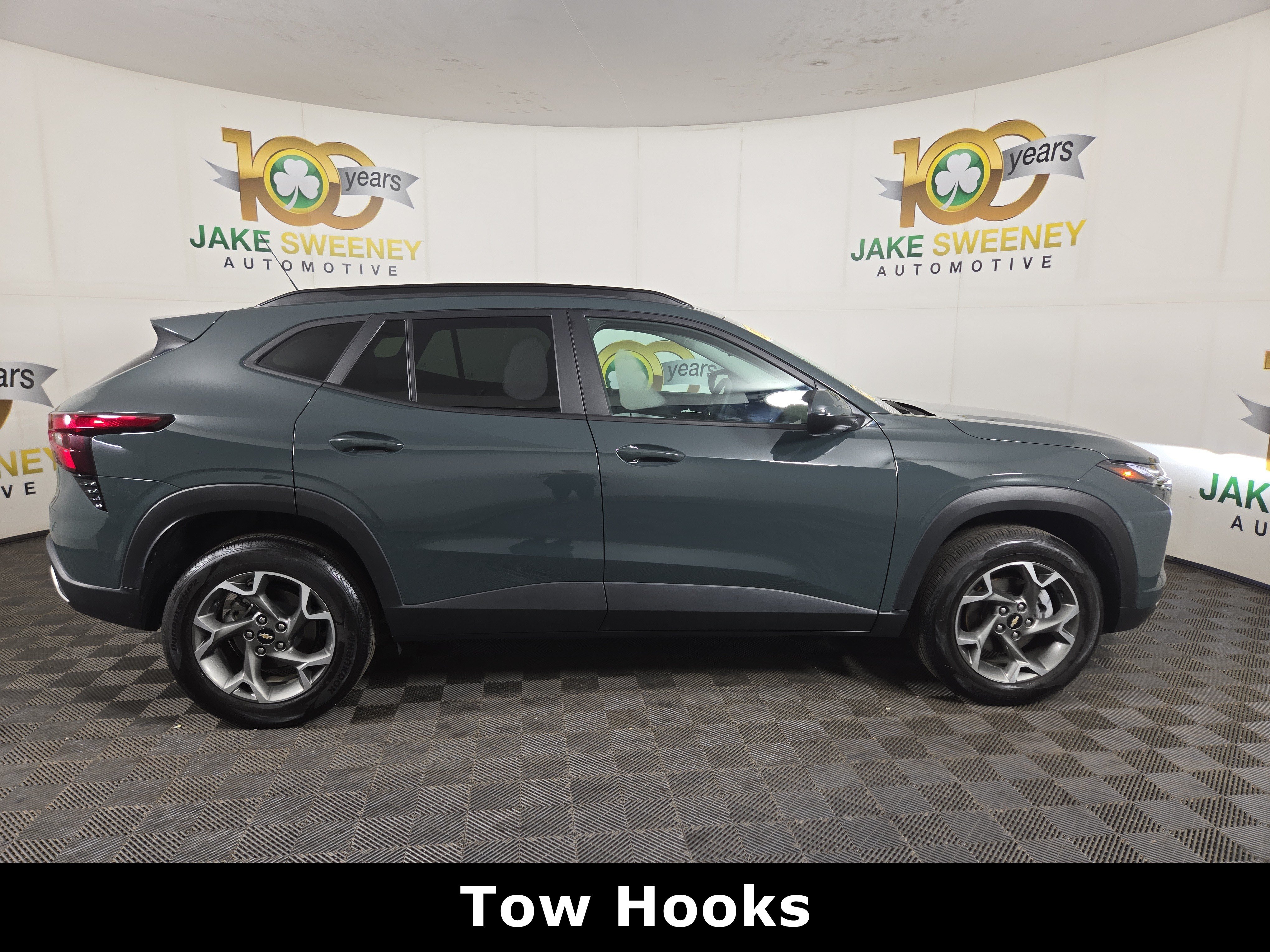 Certified 2025 Chevrolet Trax LT FWD image 10