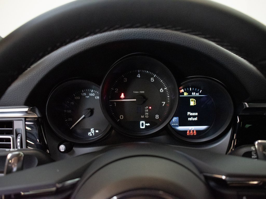 New 2026 Porsche Macan image 28