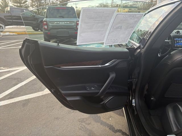 Used 2018 Maserati Ghibli S Q4 image 12