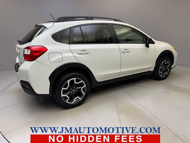 Used 2016 Subaru Crosstrek 2.0i image 5