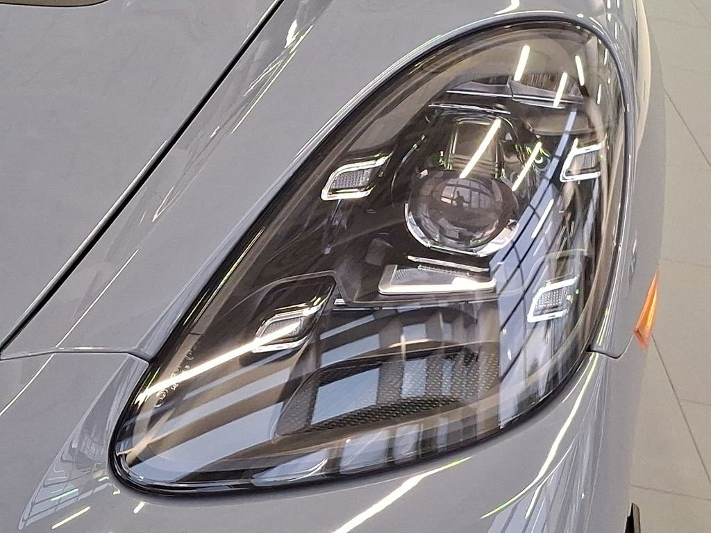 Used 2025 Porsche 718 Boxster Spyder RS w/ Light Design Package RWD image 9