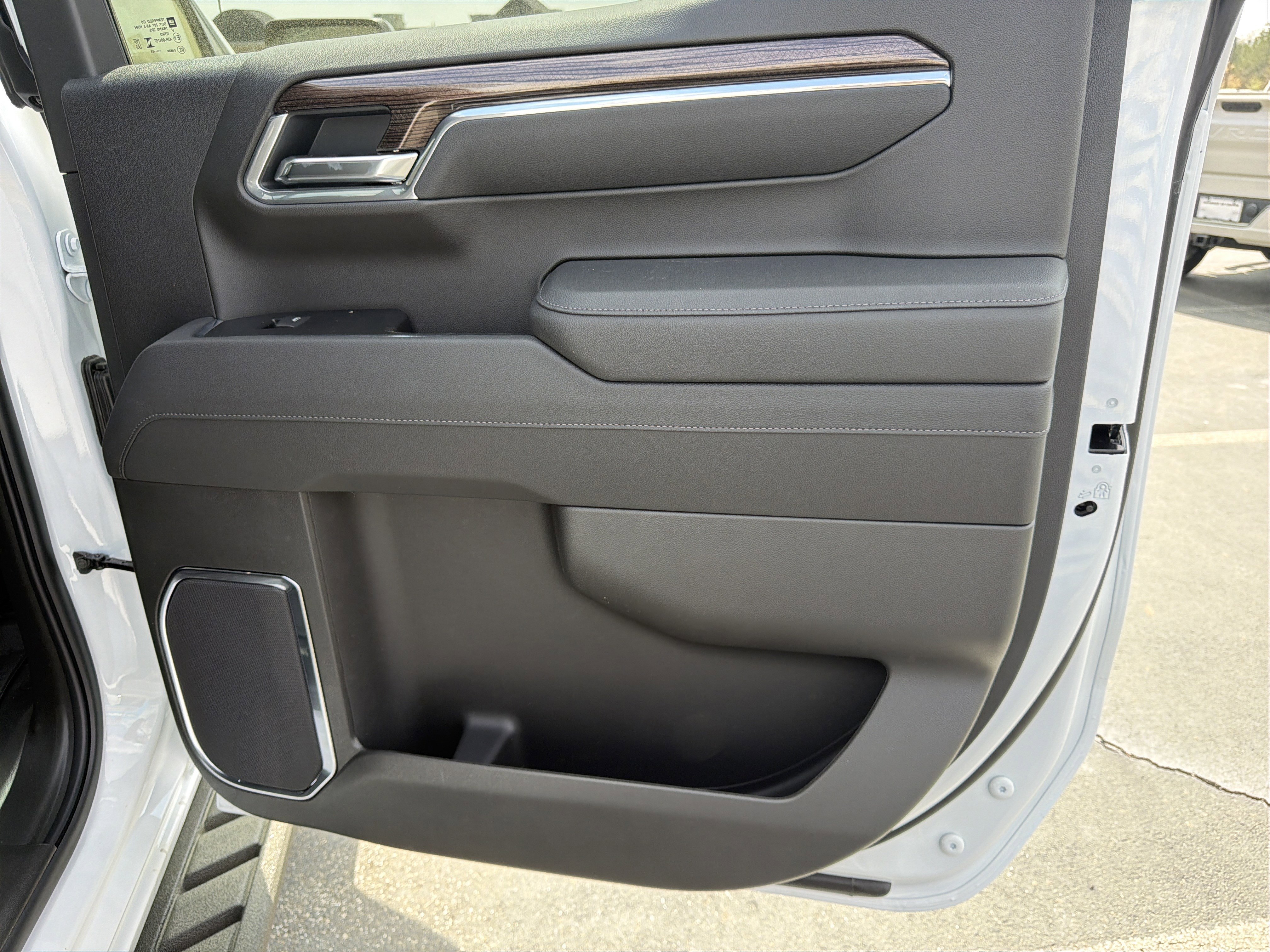 New 2026 Chevrolet Silverado 1500 LT Trail Boss w/ Convenience Package II image 16