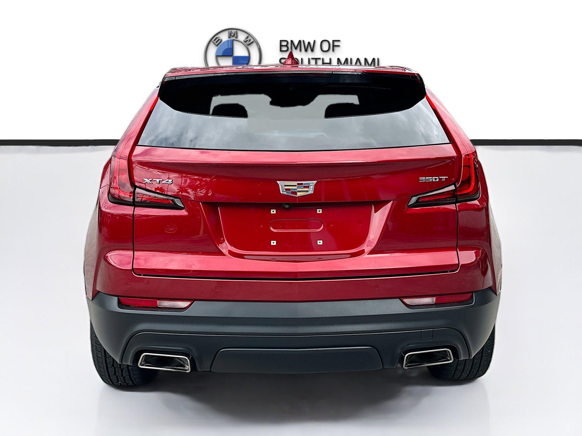 Used 2023 Cadillac XT4 Luxury w/ Driver Awareness Package image 6