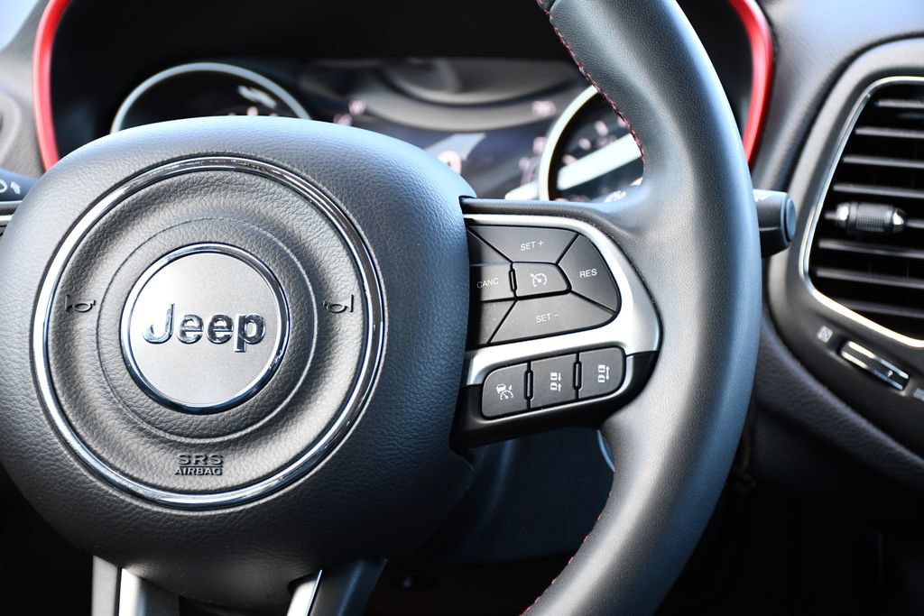 Used 2021 Jeep Compass Trailhawk AWD/4WD image 28