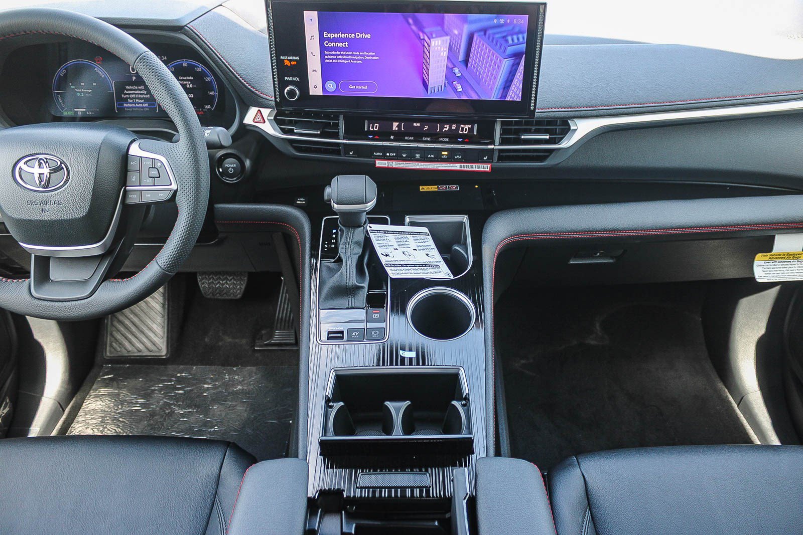 New 2026 Toyota Sienna XSE FWD image 15