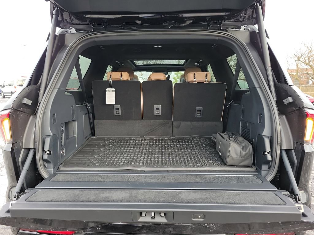 New 2026 Lincoln Navigator L Black Label image 10