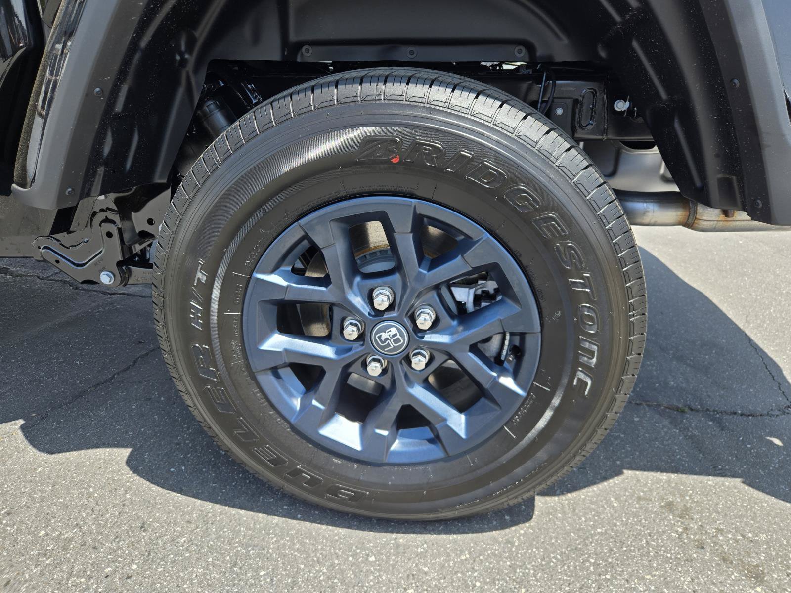 New 2026 Jeep Gladiator Sport AWD/4WD image 39