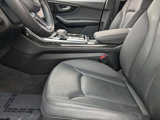 Certified 2023 Audi Q7 2.0T Premium w/ Convenience Package image 16