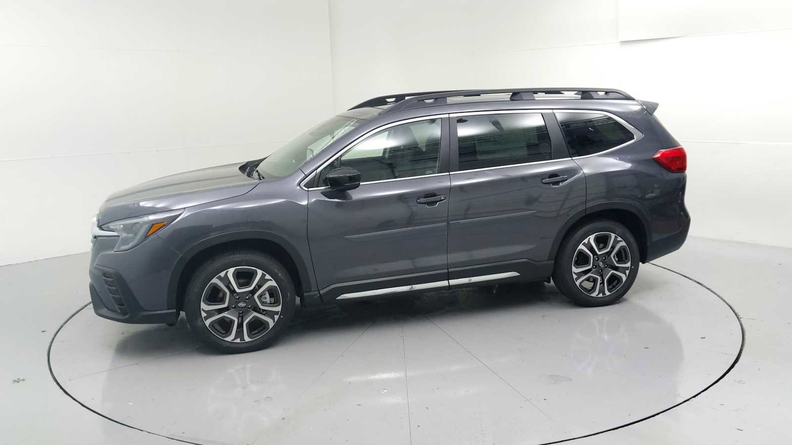 New 2026 Subaru Ascent Limited image 5