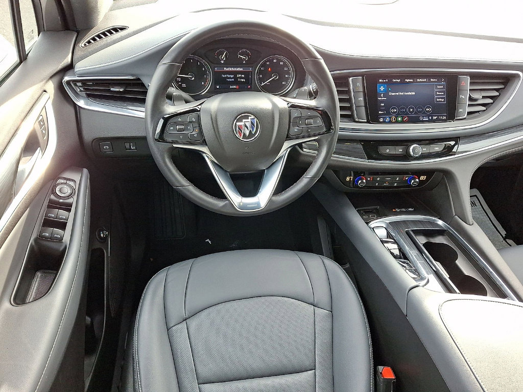 Certified 2024 Buick Enclave Essence image 21