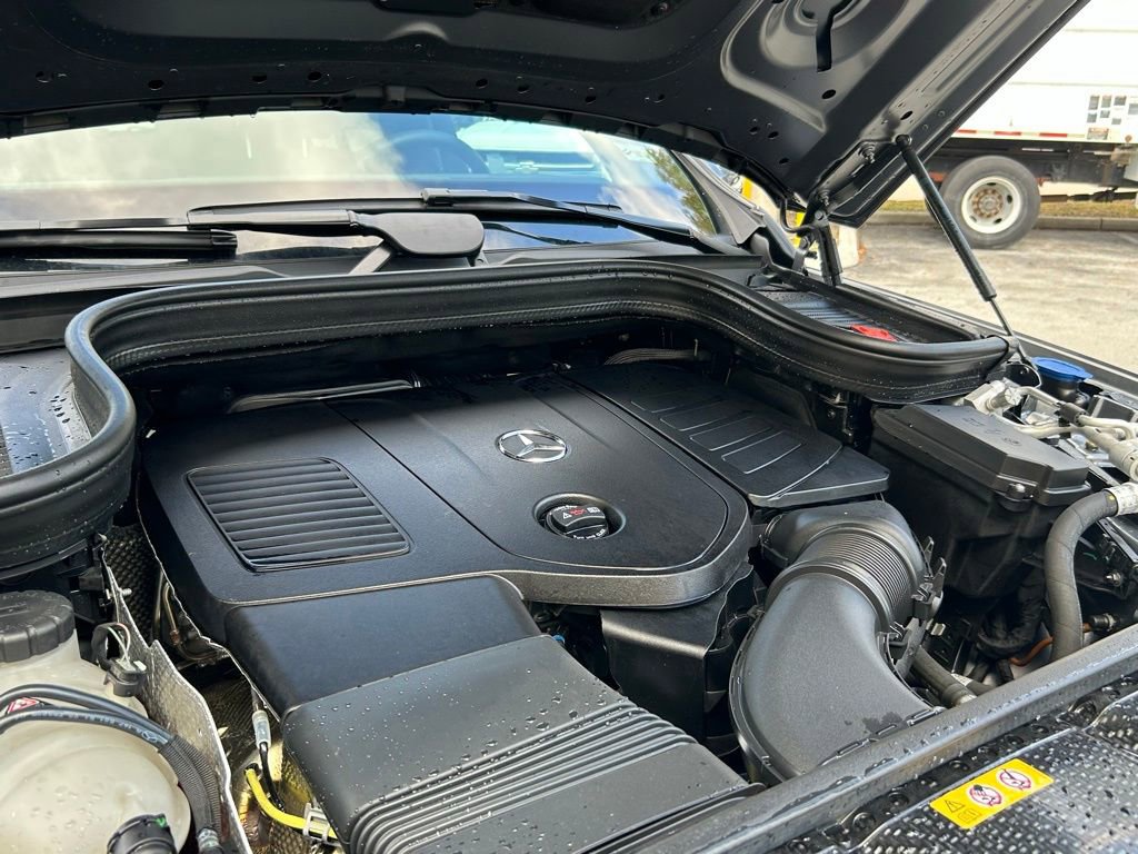 Used 2025 Mercedes-Benz GLE 450e 4MATIC image 28