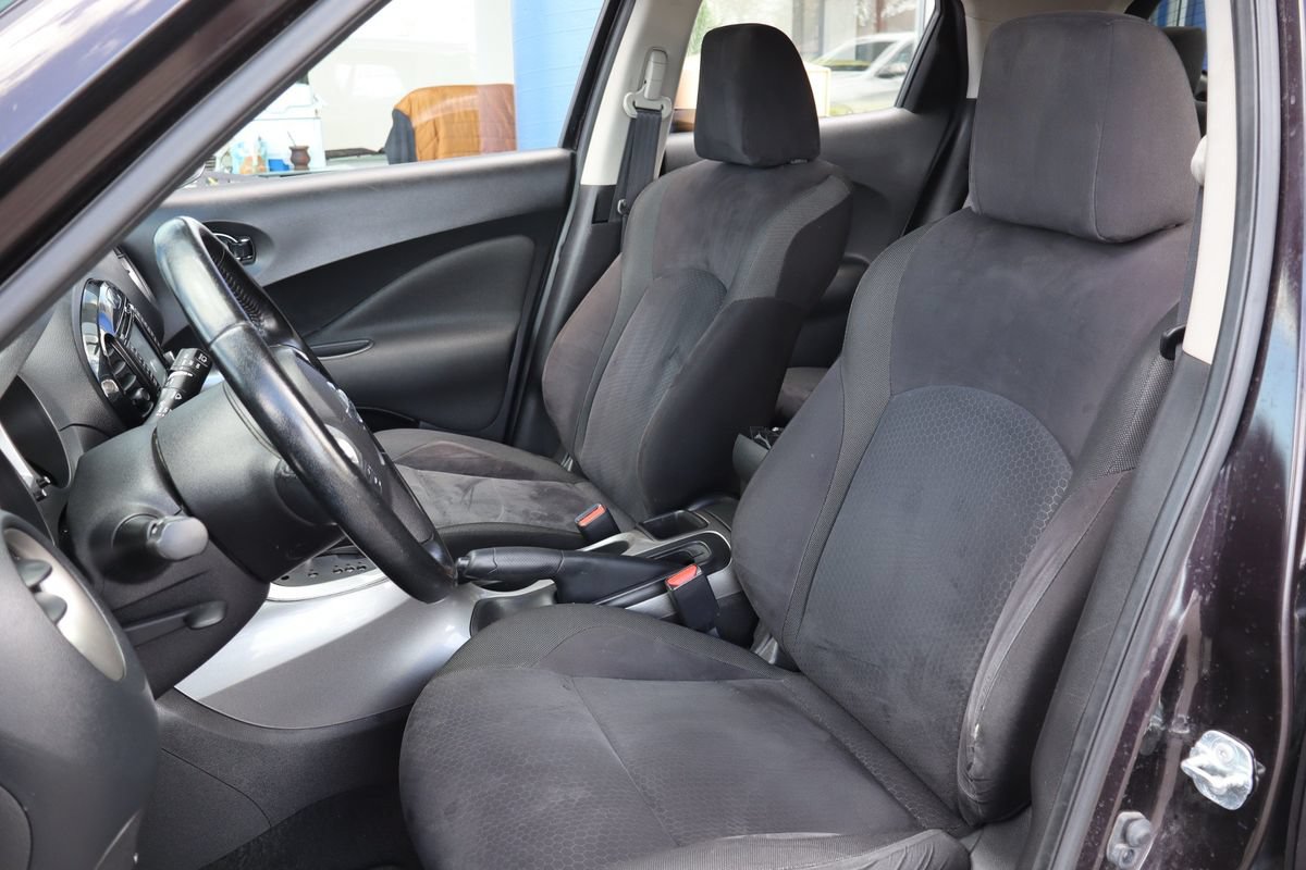 Used 2015 Nissan Juke SV w/ Technology Package AWD/4WD image 11
