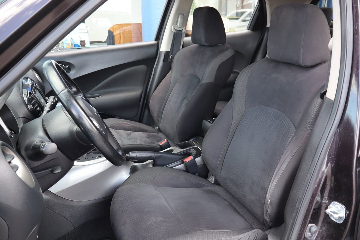 Used 2015 Nissan Juke SV w/ Technology Package AWD/4WD image 11