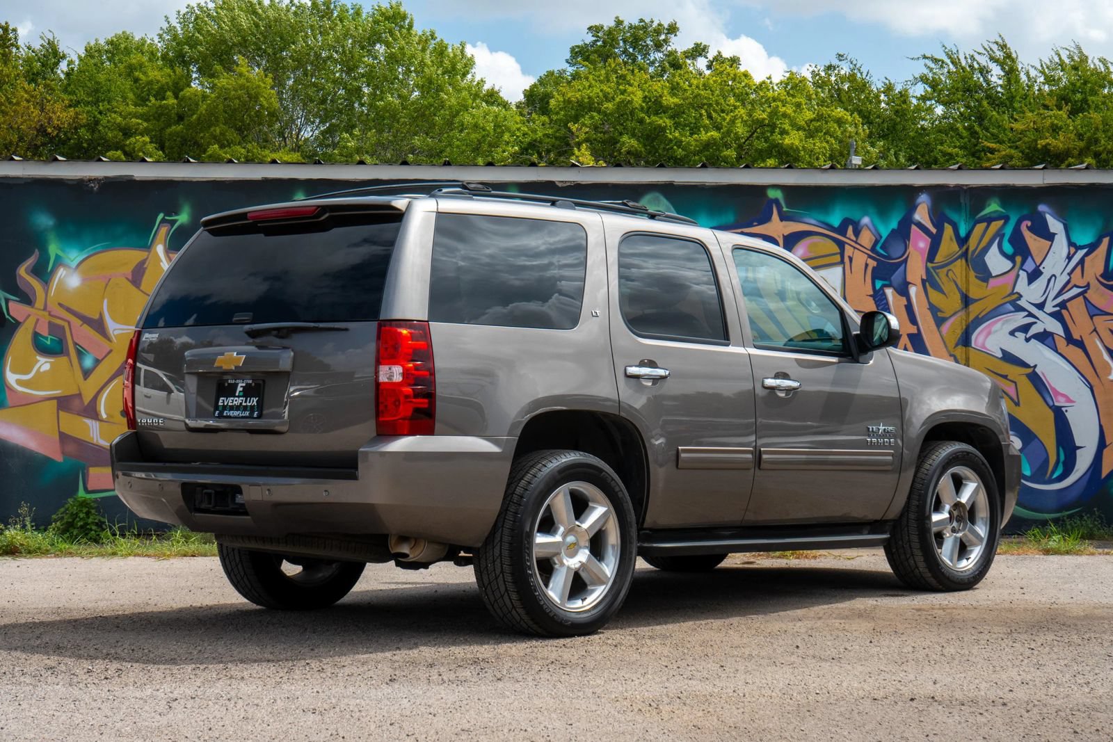 Used 2013 Chevrolet Tahoe LT w/ Texas Edition RWD image 34