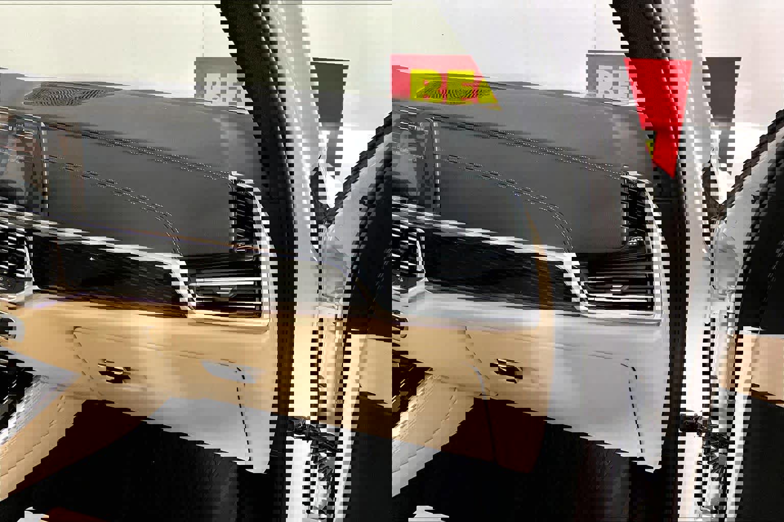 Used 2021 BMW X5 sDrive40i w/ Convenience Package image 17