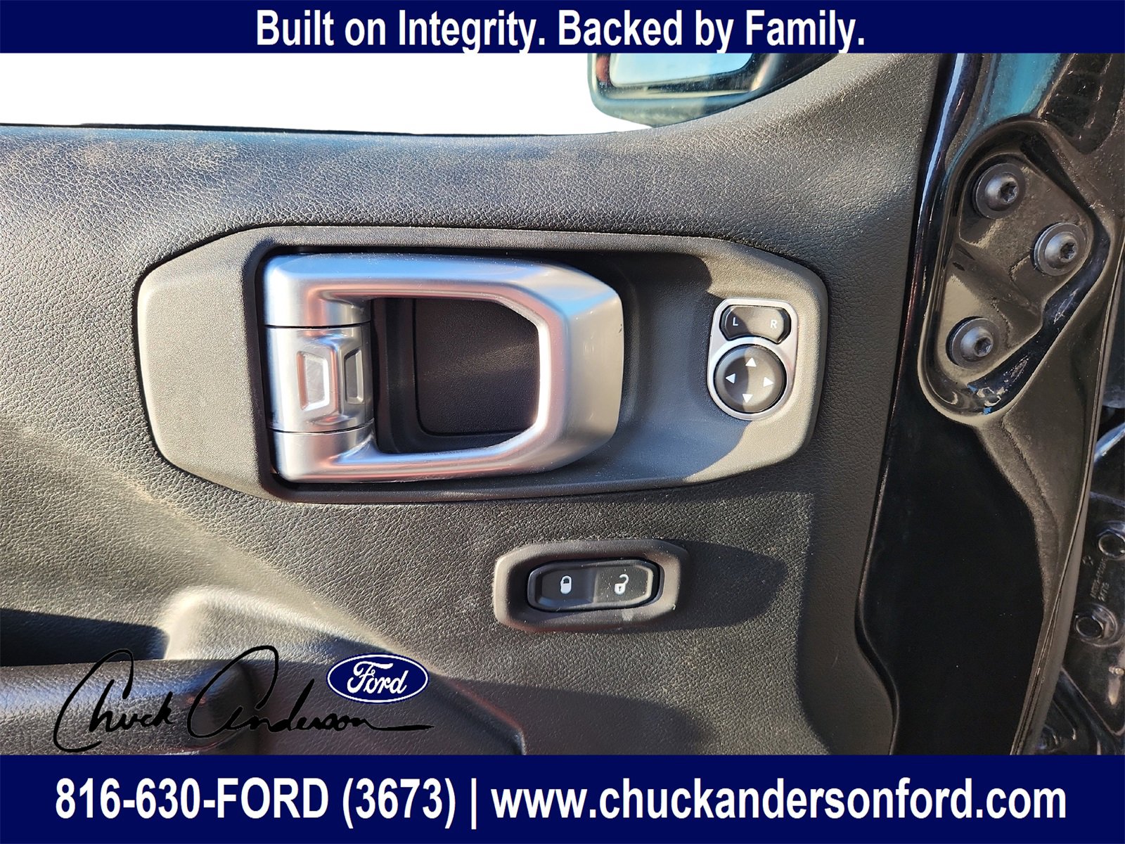 Used 2020 Jeep Wrangler Sport image 16