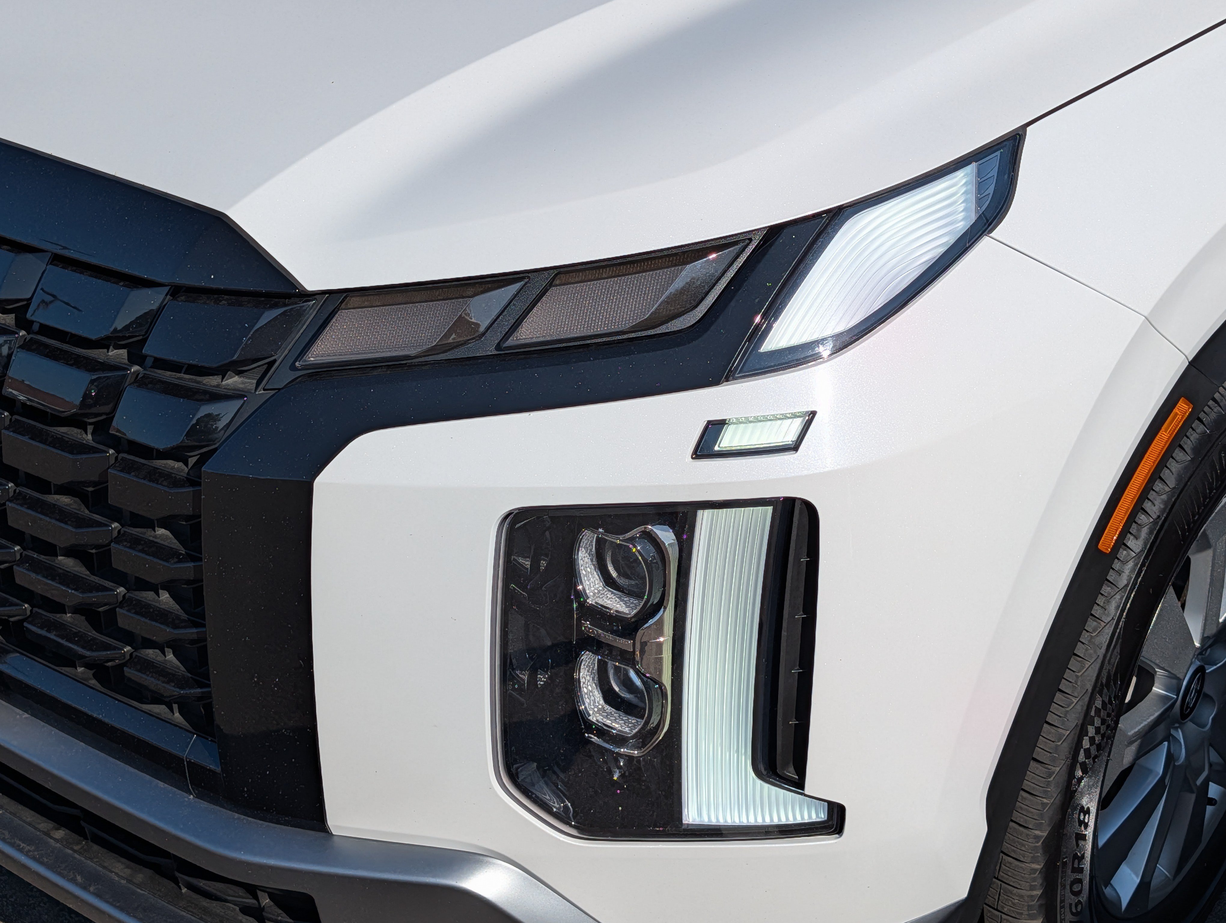Used 2025 Hyundai Palisade SEL AWD/4WD image 16