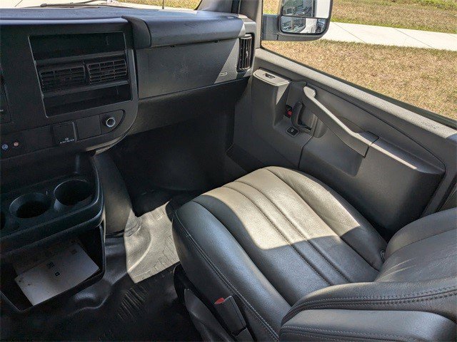 Certified 2021 Chevrolet Express 2500 Extended w/ Driver Convenience Package image 14