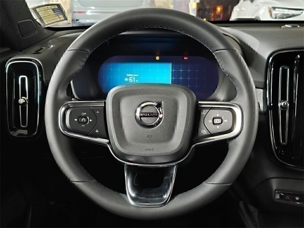 Certified 2024 Volvo XC40 Recharge Core w/ Protection Package Premier image 19