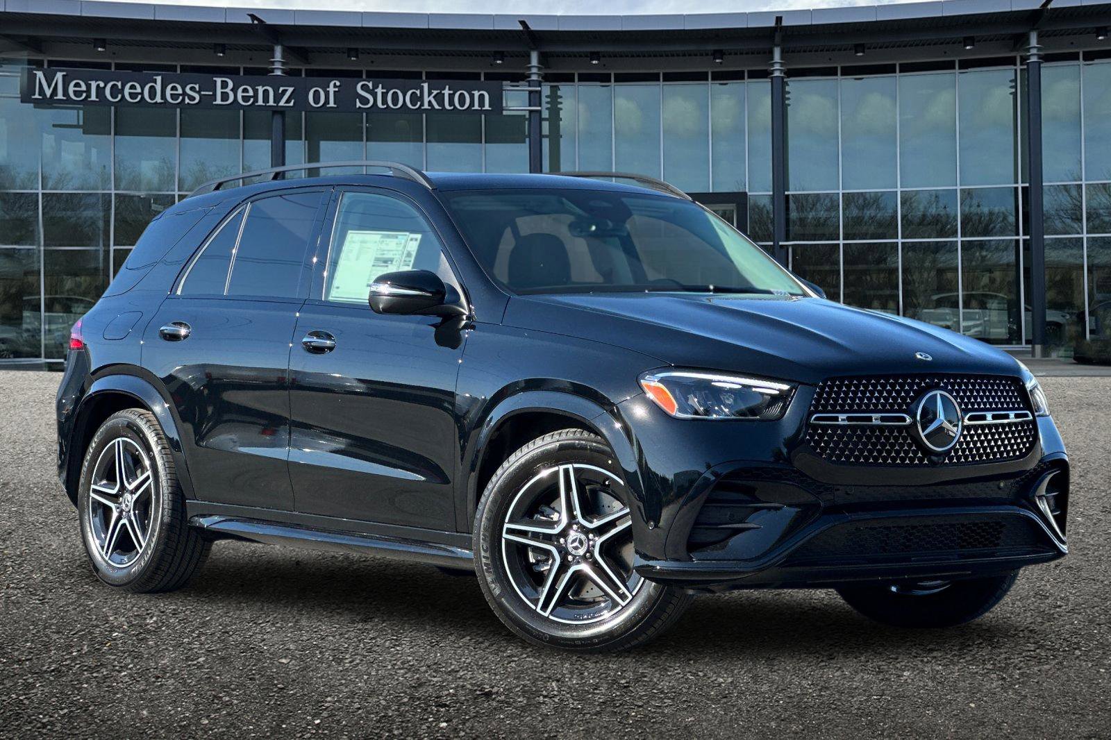 New 2026 Mercedes-Benz GLE 450 4MATIC image 2