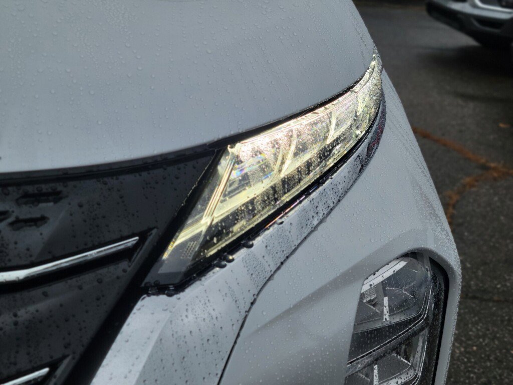 New 2025 Mitsubishi Outlander SE image 10