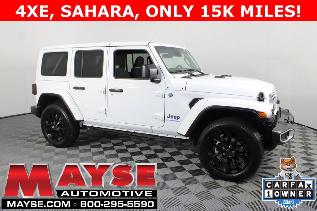 Used 2025 Jeep Wrangler Unlimited Sahara w/ Safety Group AWD/4WD image 1