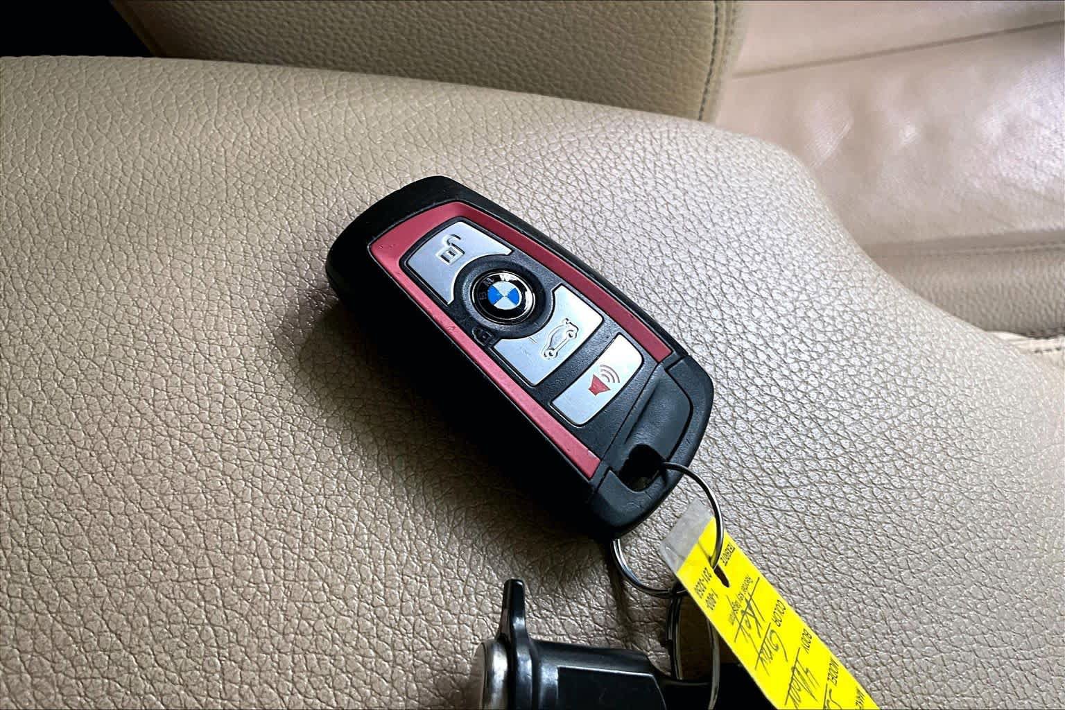 Used 2018 BMW 330i Sedan RWD image 14