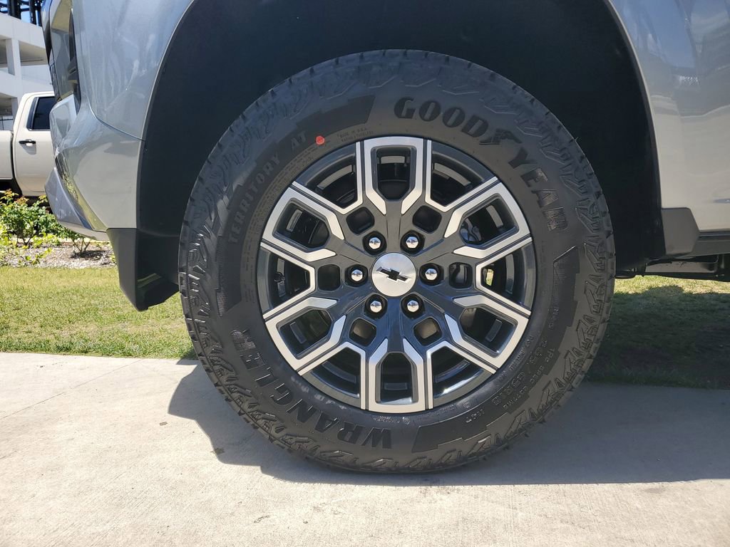 New 2026 Chevrolet Colorado Z71 image 7