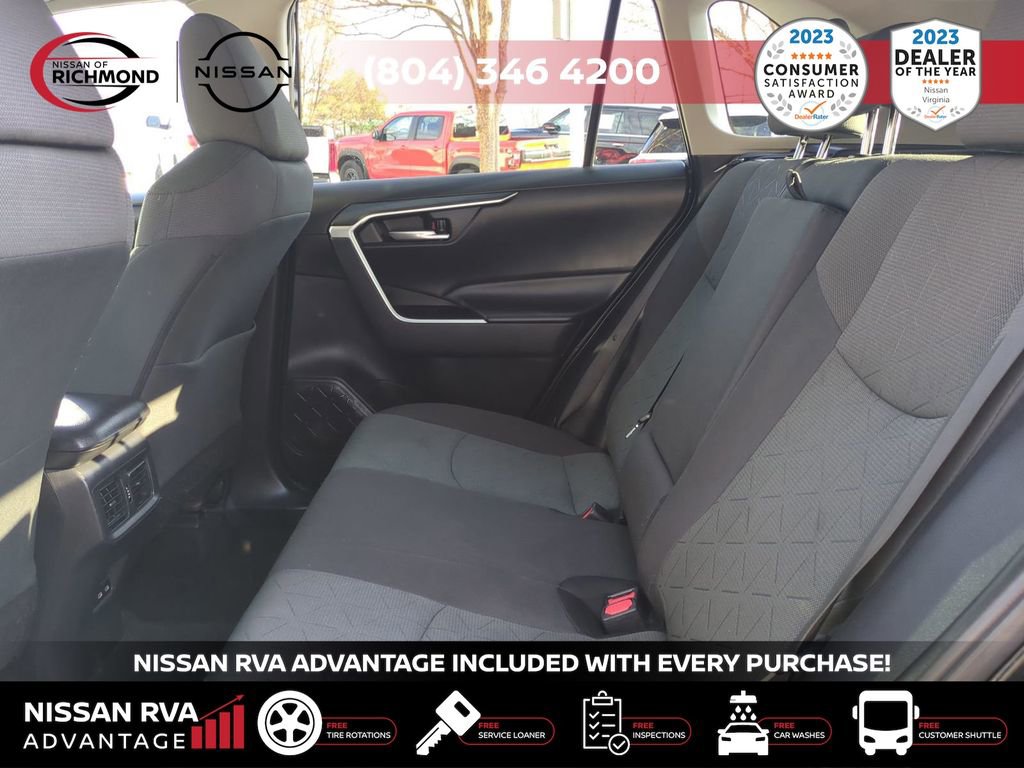 Used 2023 Toyota RAV4 XLE image 15