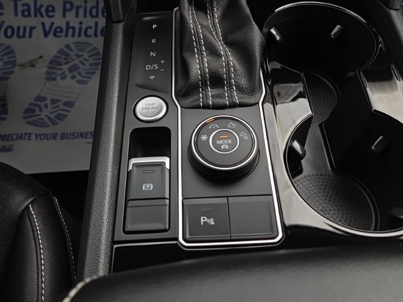 Used 2023 Volkswagen Atlas SE AWD/4WD image 39
