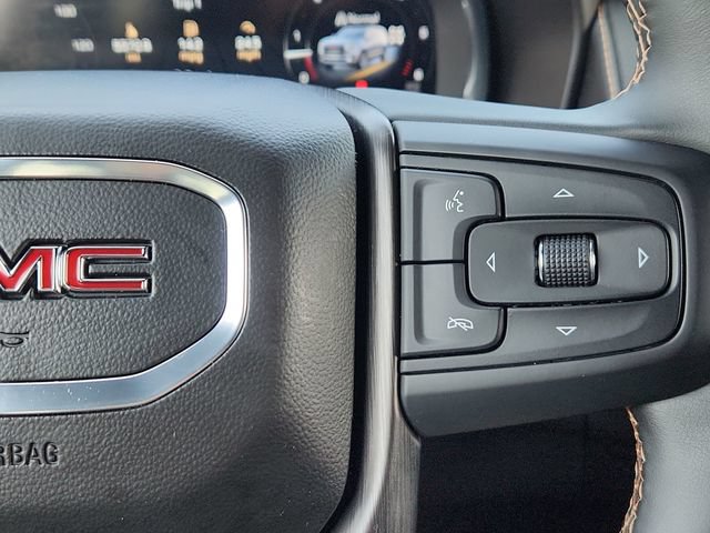 Used 2024 GMC Yukon XL AT4 w/ Technology Package AWD/4WD image 41