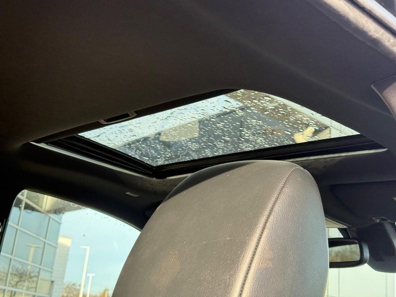 Used 2022 Toyota Tacoma TRD Sport w/ TRD Premium Sport Package image 12