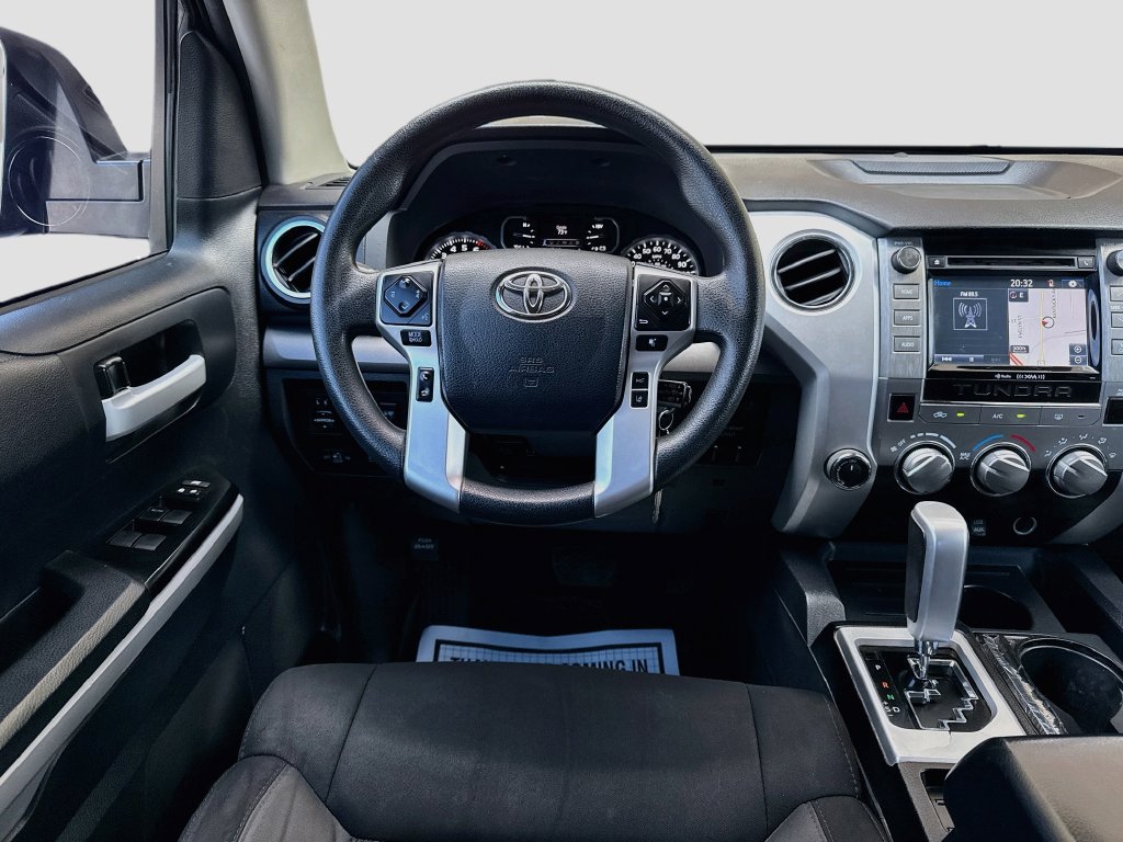 Used 2018 Toyota Tundra SR5 w/ SR5 Upgrade Package AWD/4WD image 17
