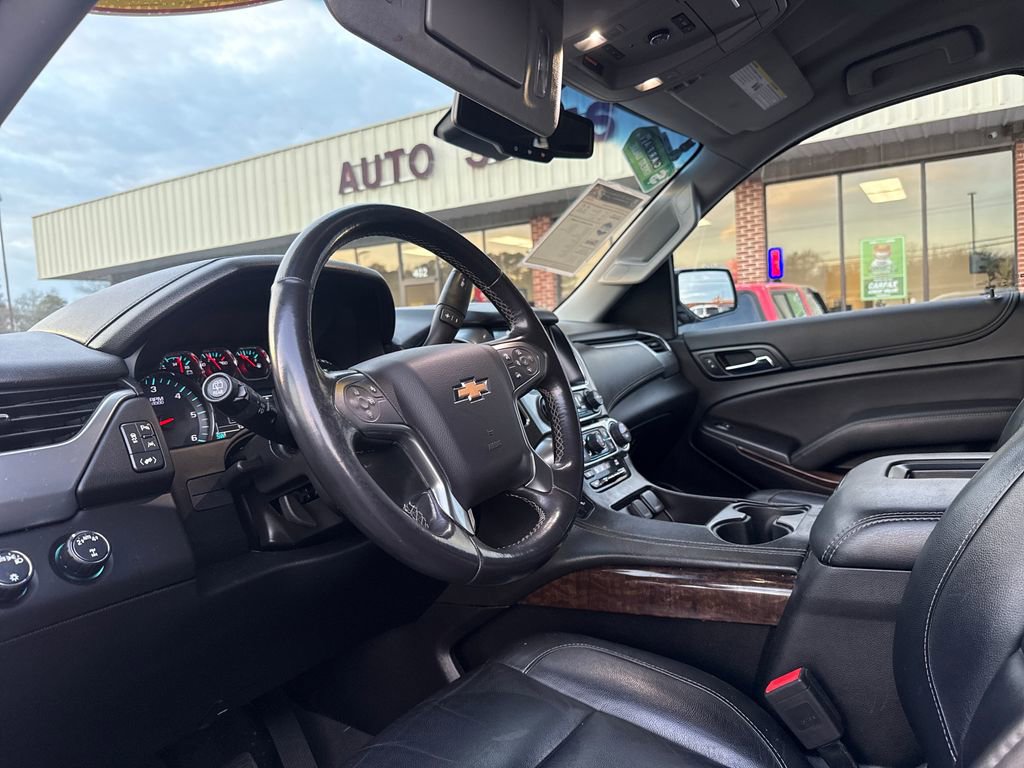 Used 2019 Chevrolet Tahoe LT image 13